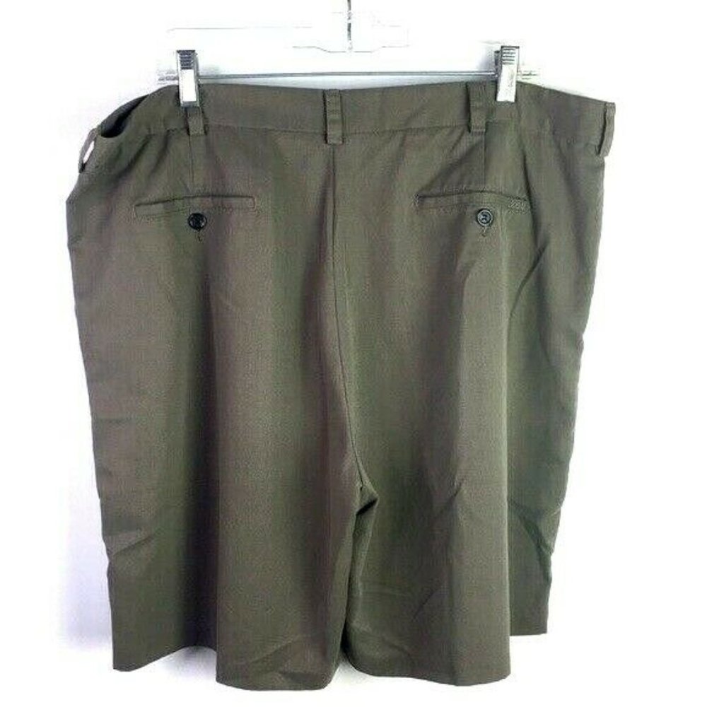 IZOD Men’s Shorts Size 40 Pleated Front Brown *N - Picture 5 of 5